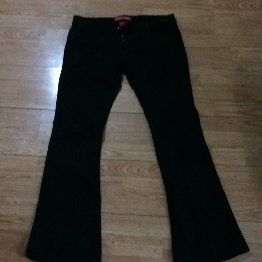 Jeans - Picture 3 of 4